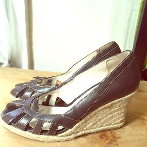 Ann Taylor Loft peep Toe espadrille