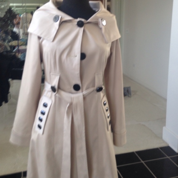 Dolce & Gabbana Jackets & Blazers - Amazing dolce Gabbana trench coat💥💥sale