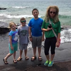 Meet your Posher, Angela