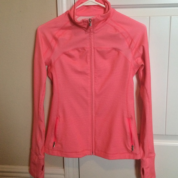 Running jacket - Picture 2 of 4