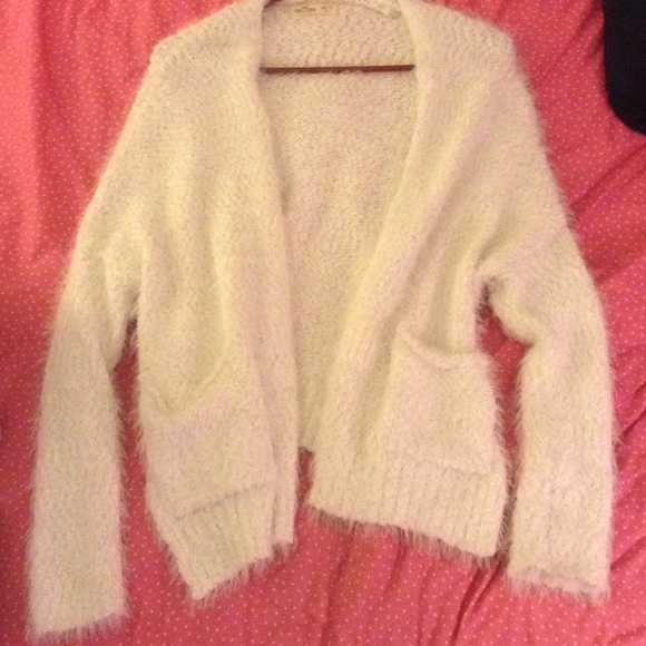 Sweater/cardigan from hollister - Picture 1 of 1