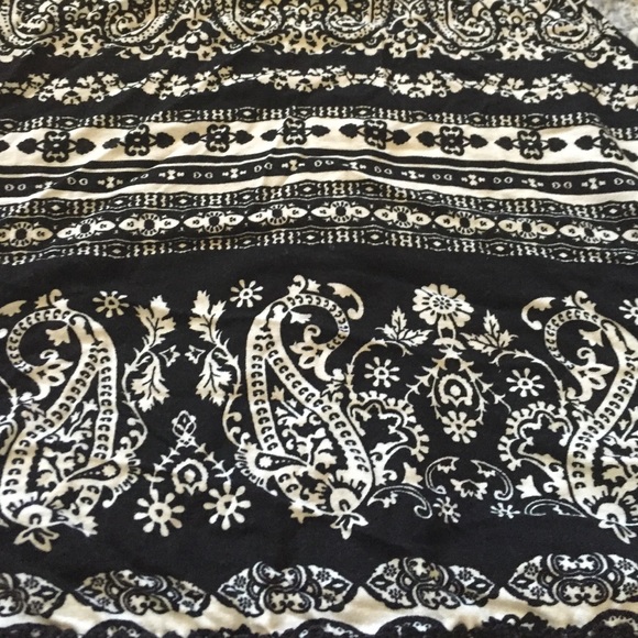 Shirt🆘SOLD🆘 - Picture 2 of 3