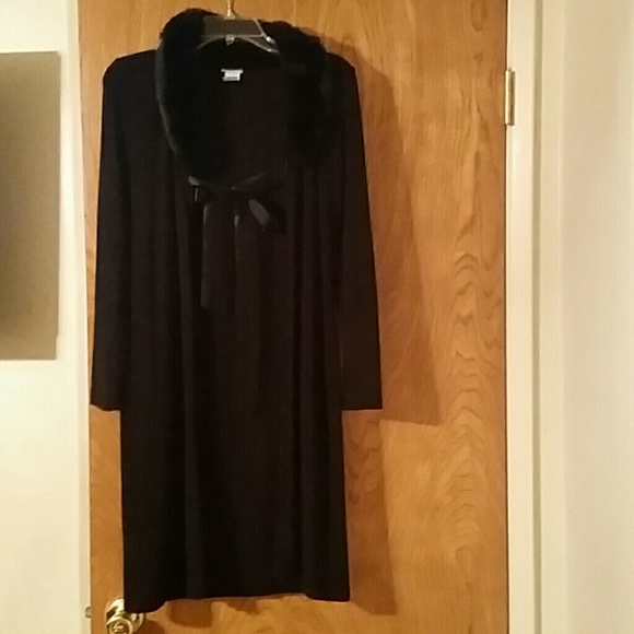 Sweater - Picture 2 of 2