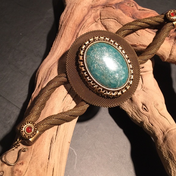 Sarah Cavender Antique Gold metal mesh bracelet - Picture 2 of 4