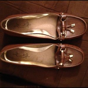 Naturalizer dress shoes