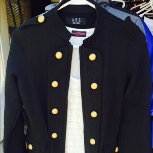 Gorgeous black jacket