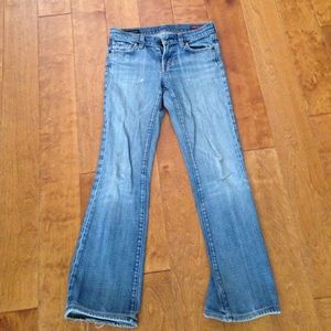 Jeans- low waist boot cut