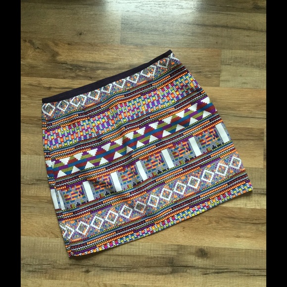 Mi a mi Dresses & Skirts - Adorable Mini- Skirt Super cute😍