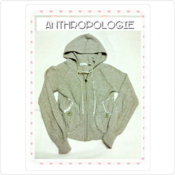 Anthropologie Sweaters - ANTHRO  SWEATER 💗THIS COULD FIT A CHILD!💗