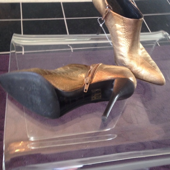 HOIST PICK ⚡️💥💥Helmet Lang gold BOOTIE - Picture 4 of 4