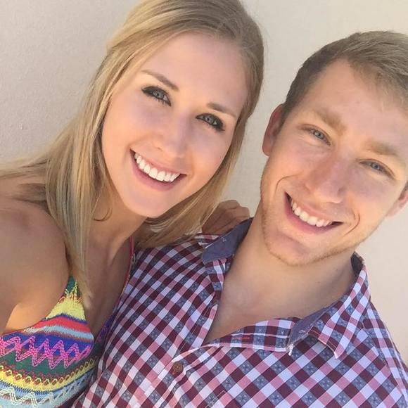 Meet your Posher, Hannah - Picture 1 of 1