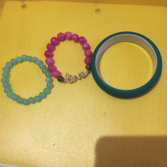 Bracelets!!!! - Picture 1 of 4