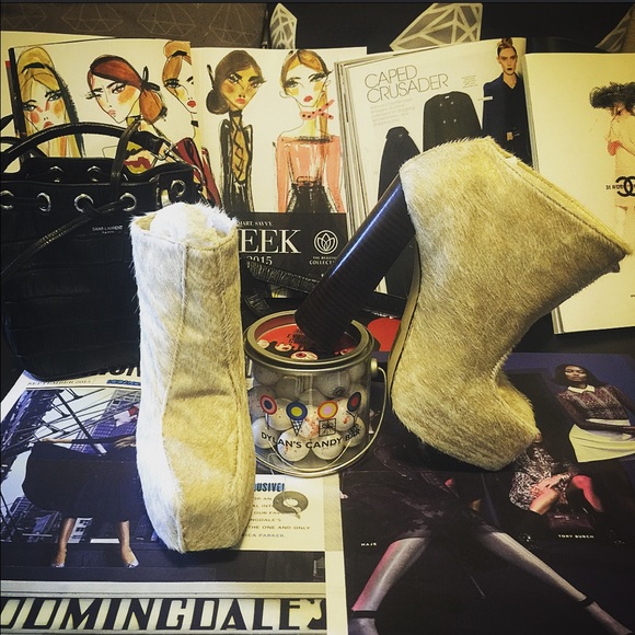 Senso Booties - Picture 3 of 4