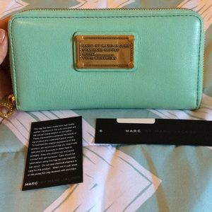 Marc By Marc Jacobs Classic Q Vertical Zippy