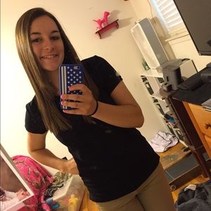 Meet your Posher, Ashley