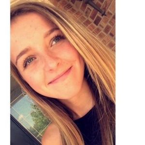 Meet your Posher, Kendra