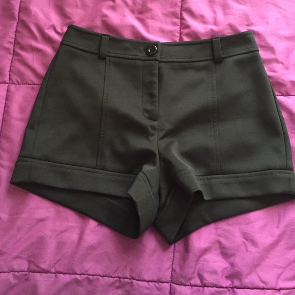 Forever 21 black high waisted shorts