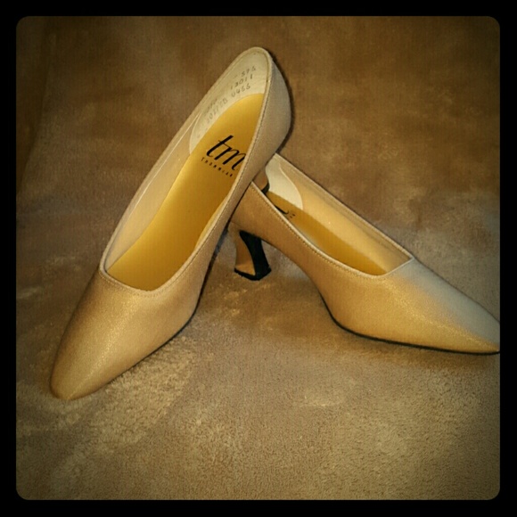 Thom mcan nude retro heels size 7