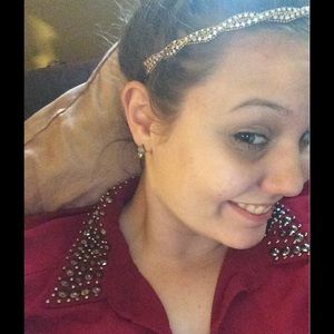 Meet your Posher, Faith