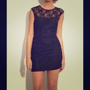 En Creme Lace Illusion Dress Black Small