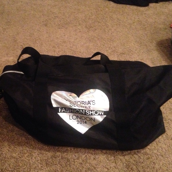 2014 Victoria's Secret fashion show London bag