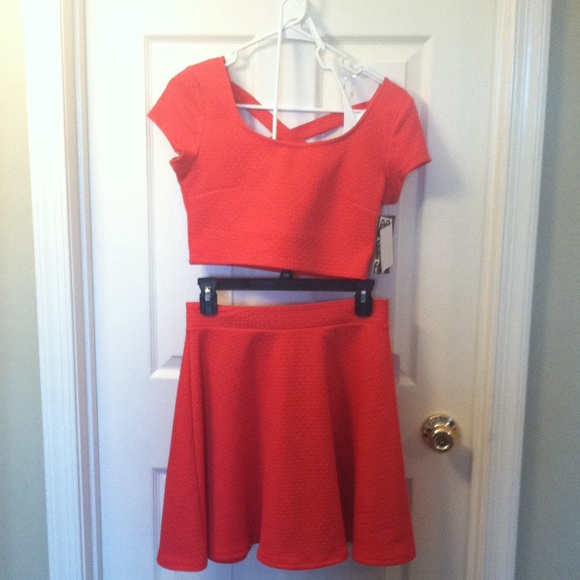 Coral 2 piece set