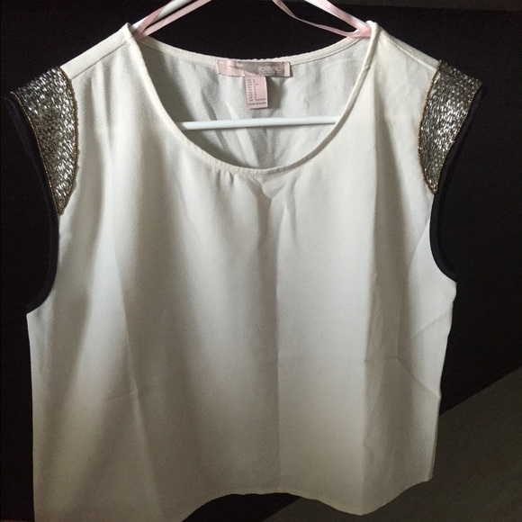 Dressy Loose Crop Top w/ Embellished Cap Sleeves