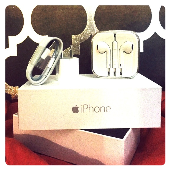 I-Phone 6 accessories kit.