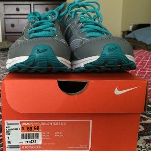 Nike Air Relentless 3