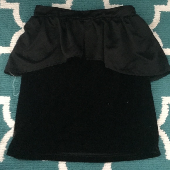 Peplum skirt