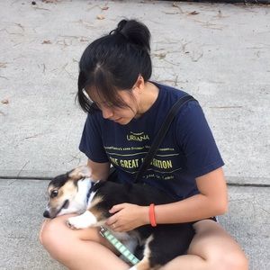 Meet your Posher, Leslie