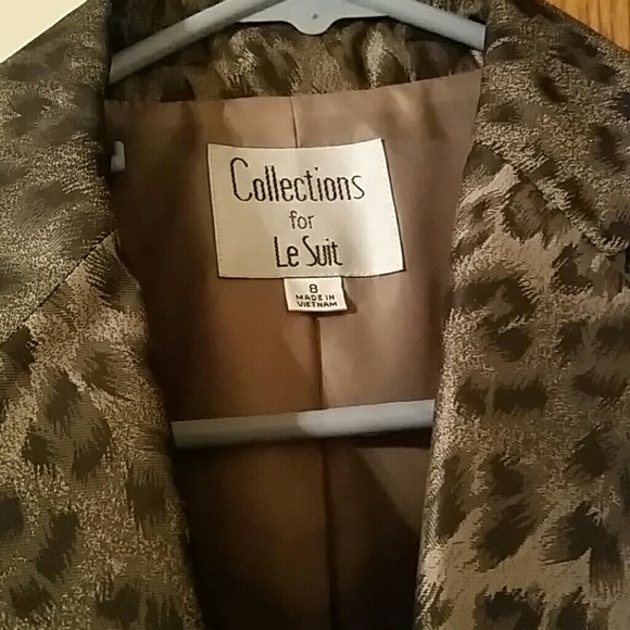 Suit - Picture 2 of 2