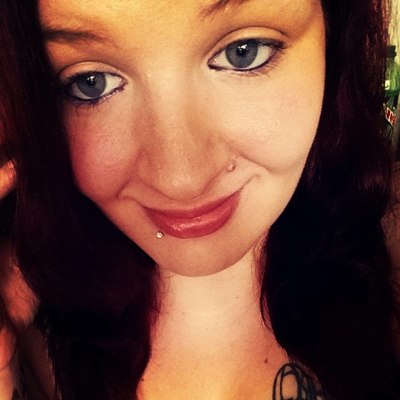 Meet your Posher, Deborah - Picture 1 of 1