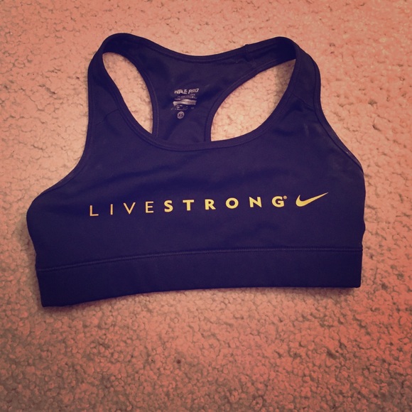 Nike live strong sports bra