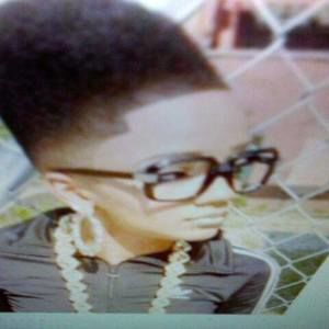 Meet your Posher, Ebony