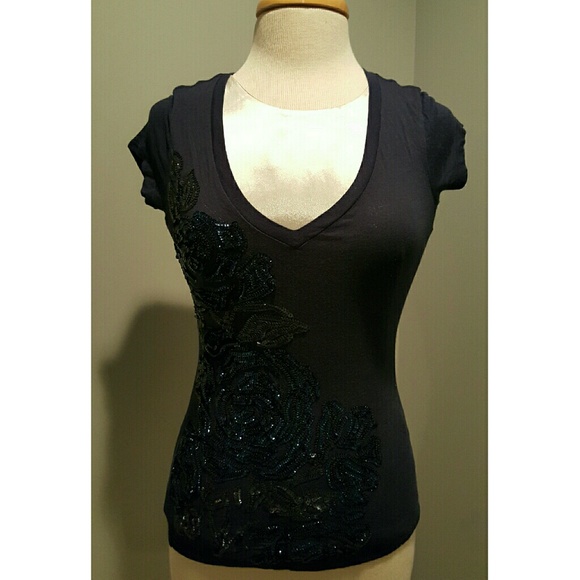 Cotton Express V neck Tee size X-Small