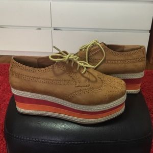 Platform Oxfords