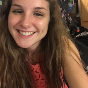 Meet your Posher, Myrisa