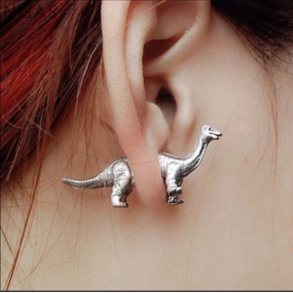 Gold dinosaur earrings🌟 - Picture 4 of 4
