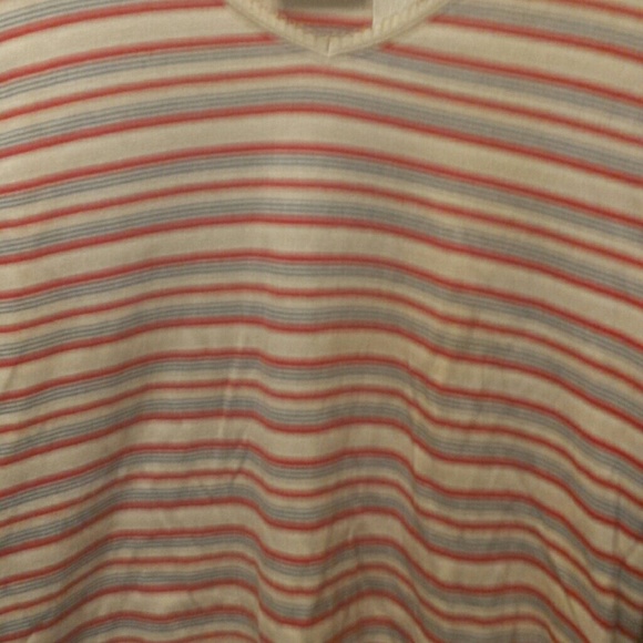 Top - Picture 2 of 3