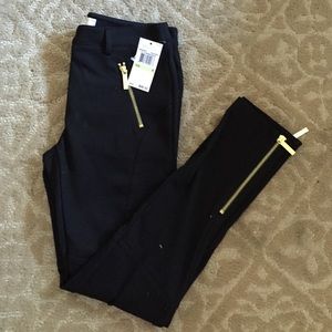 NWT Michael Kors black legging w/ zippers size 4