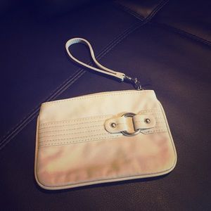 Wristlet
