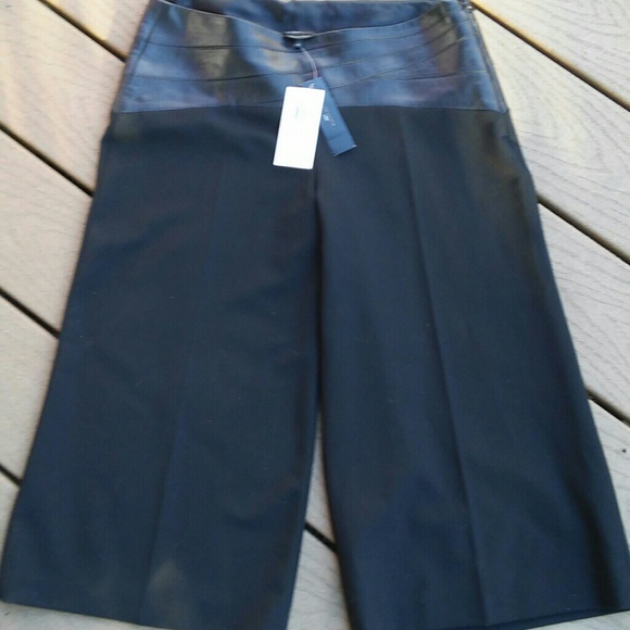 BCBG Max Azria black Cullotte pants sz 2 w leather