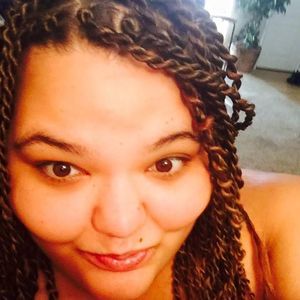 Meet your Posher, Renee