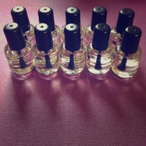CND Mini solar oils