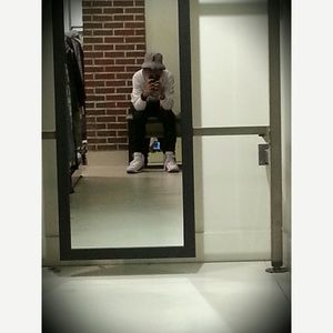 Meet your Posher, Mark