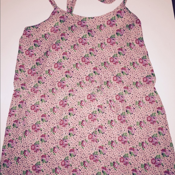 Tucker print silk tank top. Sting tie around waste