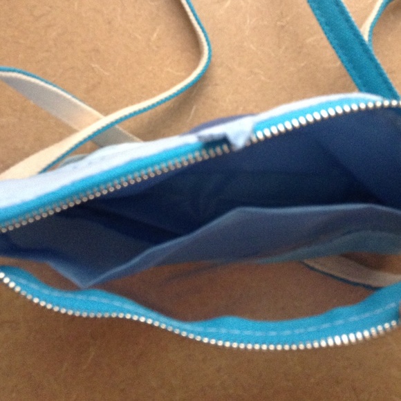 Handbag - Picture 3 of 3