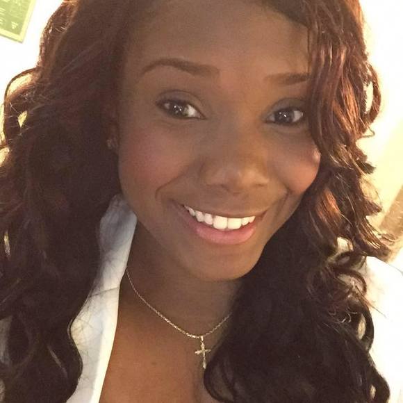 Meet your Posher, Ruth - Picture 1 of 1