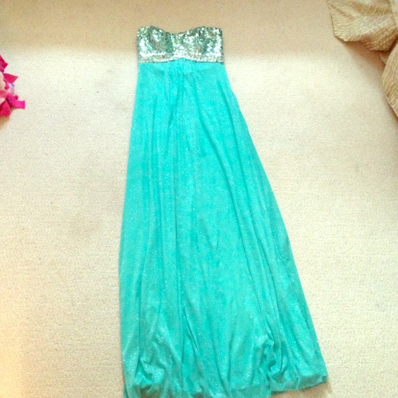 Turquoise prom dress